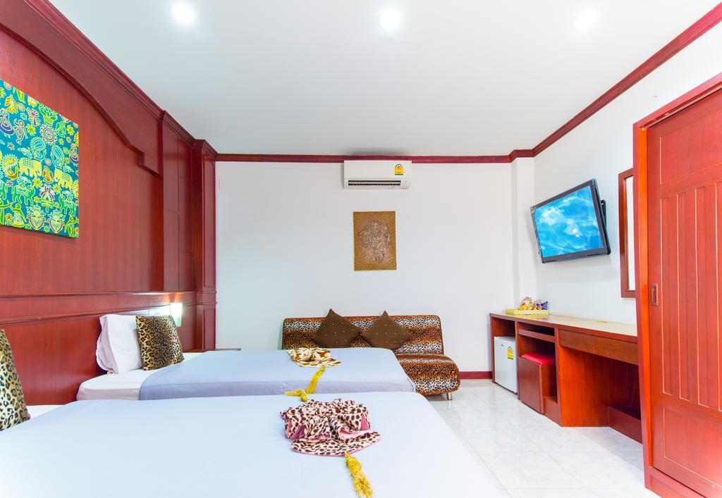 Forest Patong Hotel Экстерьер фото