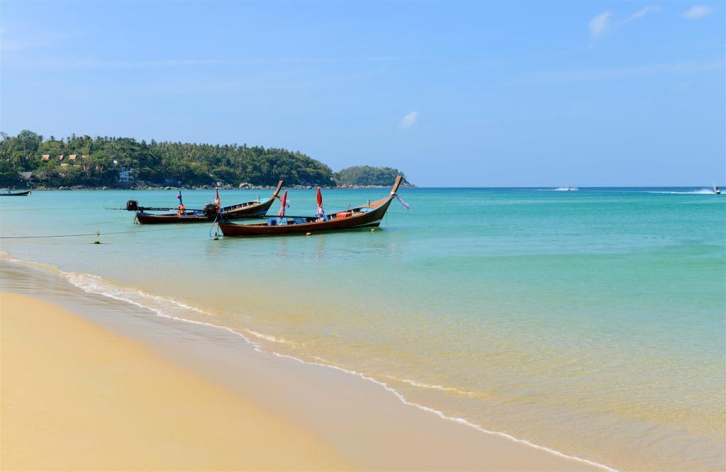 Forest Patong Hotel Экстерьер фото